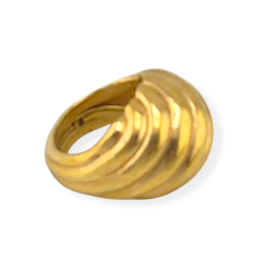 Vintage Crown Trifari Croissant Dome Ring Gold Tone Adjustable Sz 4.5-6.5 Ribbed